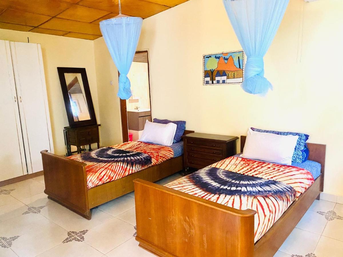 Jungle Beach Resort Sanyang Luaran gambar