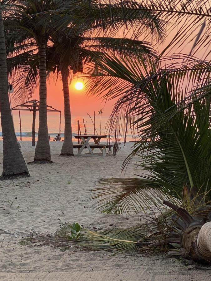 Jungle Beach Resort Sanyang Luaran gambar