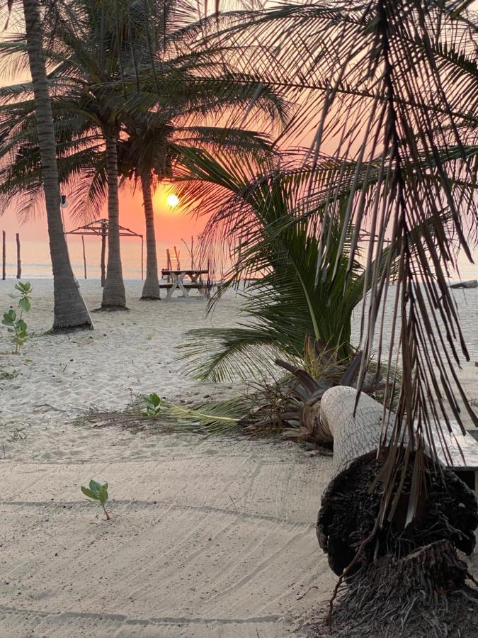 Jungle Beach Resort Sanyang Luaran gambar
